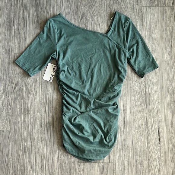 NWT Nine West Green Petite Elbow-Sleeve Ruched Asymmetrical Top S - Picture 10 of 10